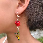 Boucles d'oreilles avec pompons - Eniola 