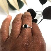 Bague sertis clos cabochon - Dunya