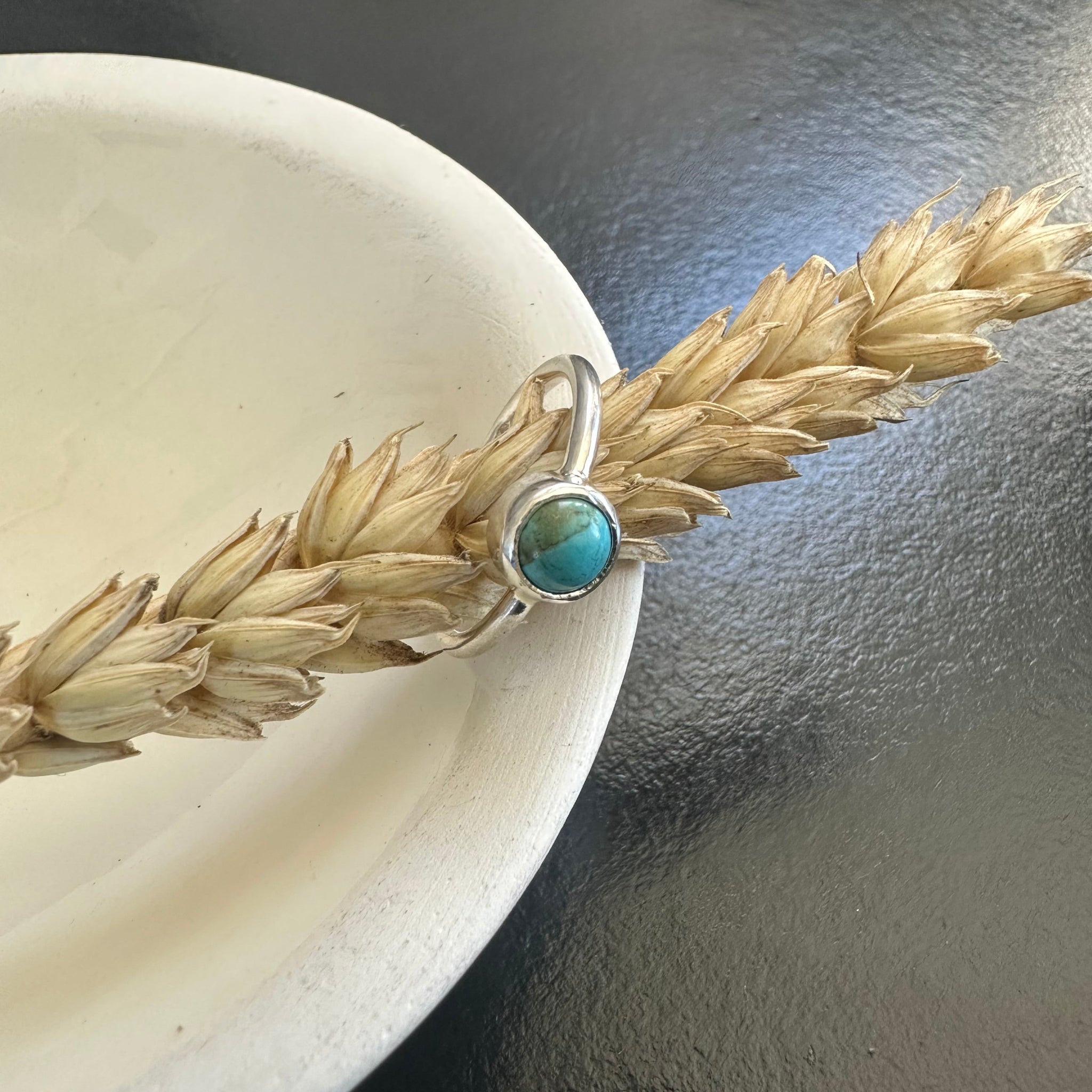 "Bague Dunya turquoise sertis clos - cabochon argent 925 unique"