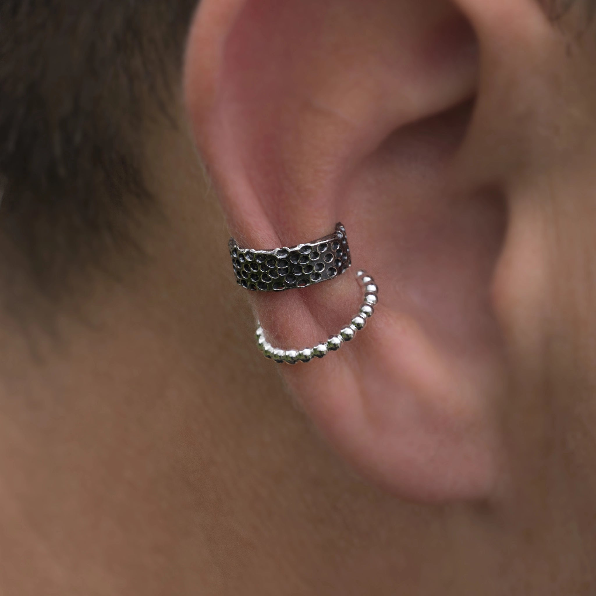 Earcuff Adunola argent 925 perles uniformes collection Keloïd EMIKemi